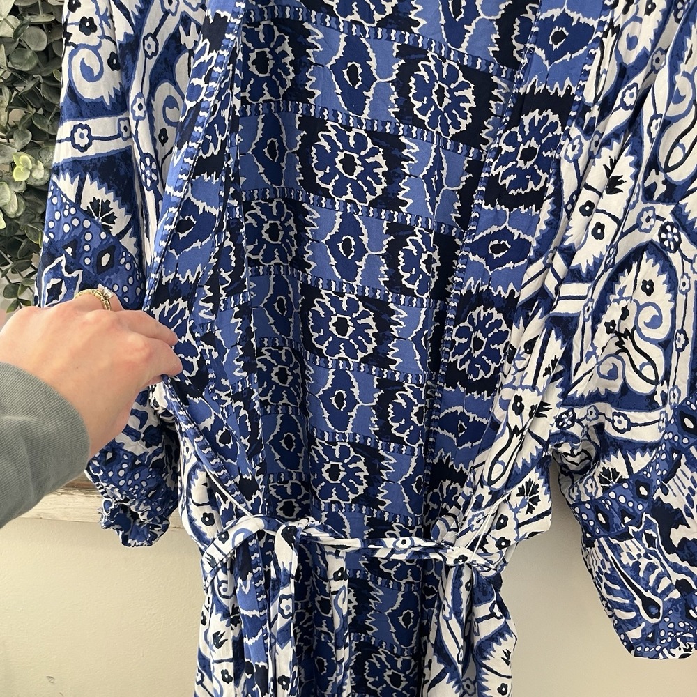 haute hippie rayon porcelain blue white reversible kimono belt robe cover up, M - Picture 2 of 7